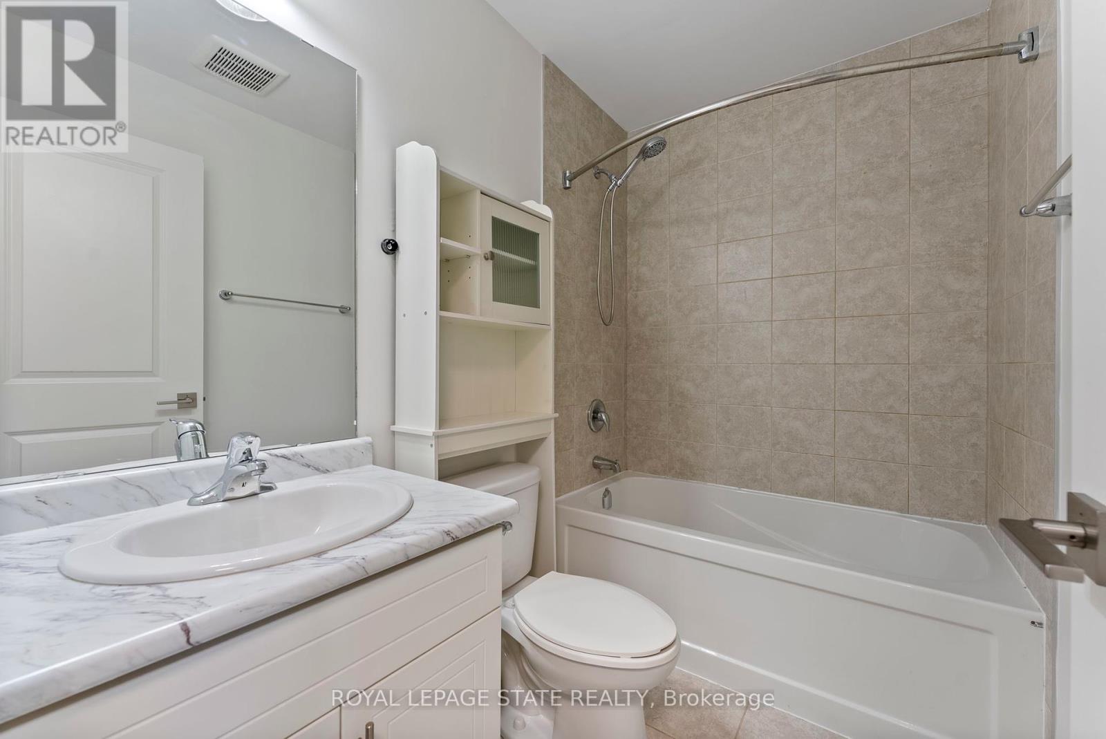 68 Dodman Crescent, Hamilton, Ontario  L9G 0G6 - Photo 24 - X12195509