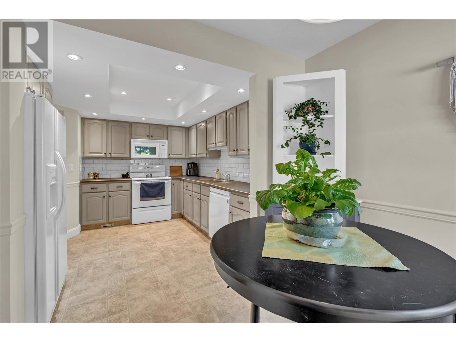 144 Sumac Ridge Drive Unit# 9, Summerland, British Columbia  V0H 1Z6 - Photo 5 - 10350780