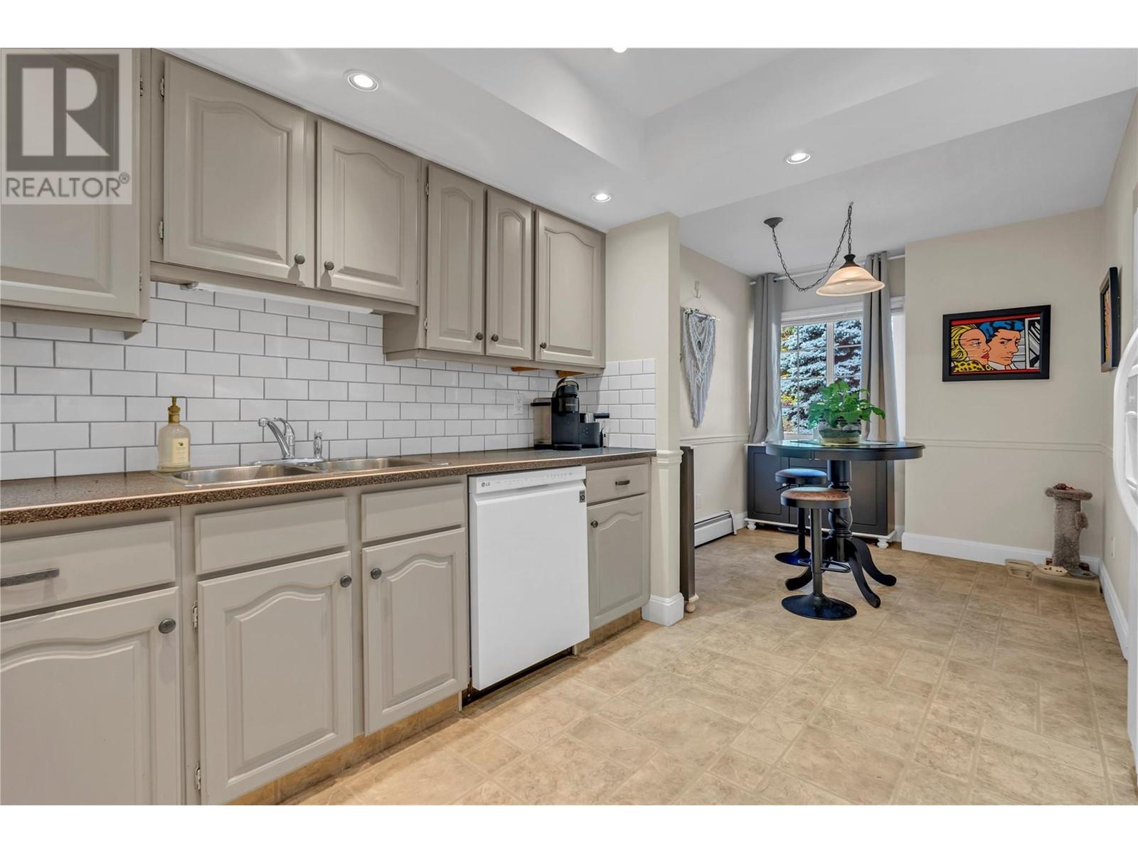 144 Sumac Ridge Drive Unit# 9, Summerland, British Columbia  V0H 1Z6 - Photo 6 - 10350780