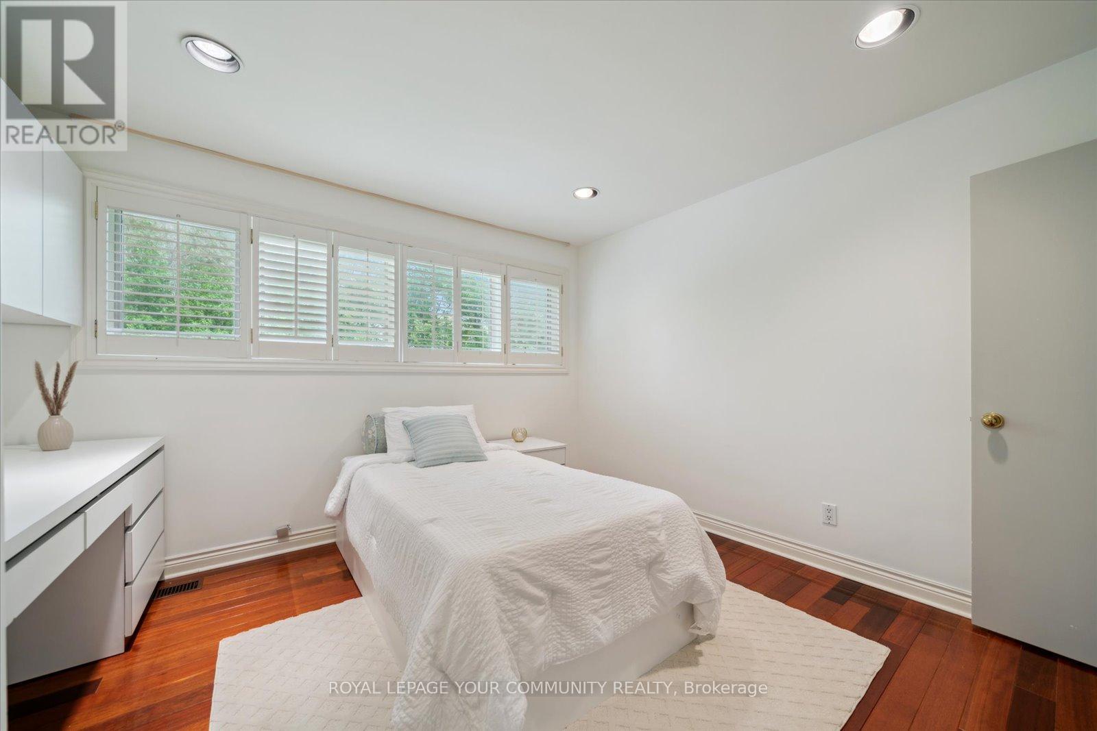 338 Betty Ann Drive, Toronto, Ontario  M2R 1B3 - Photo 24 - C12195592