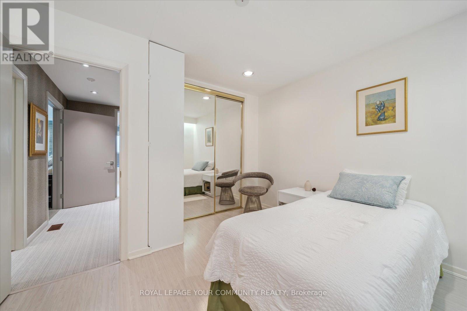 338 Betty Ann Drive, Toronto, Ontario  M2R 1B3 - Photo 26 - C12195592