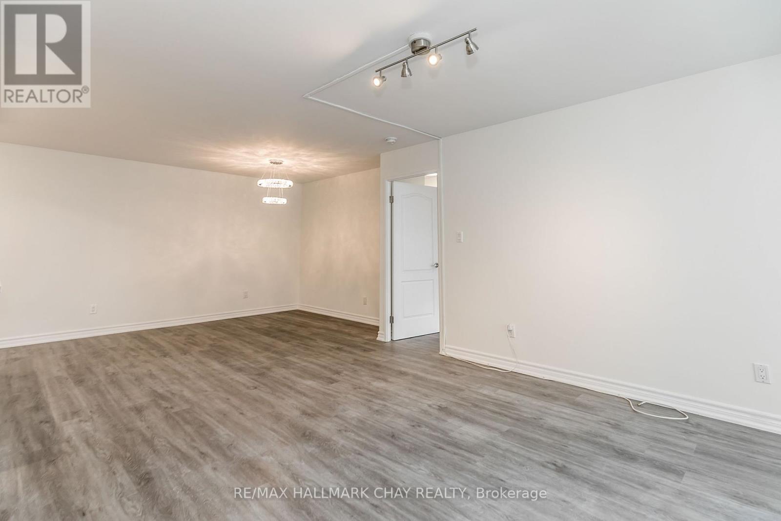 1101 - 30 Greenfield Avenue, Toronto (Willowdale East), Ontario  M2N 6N3 - Photo 18 - C12195681