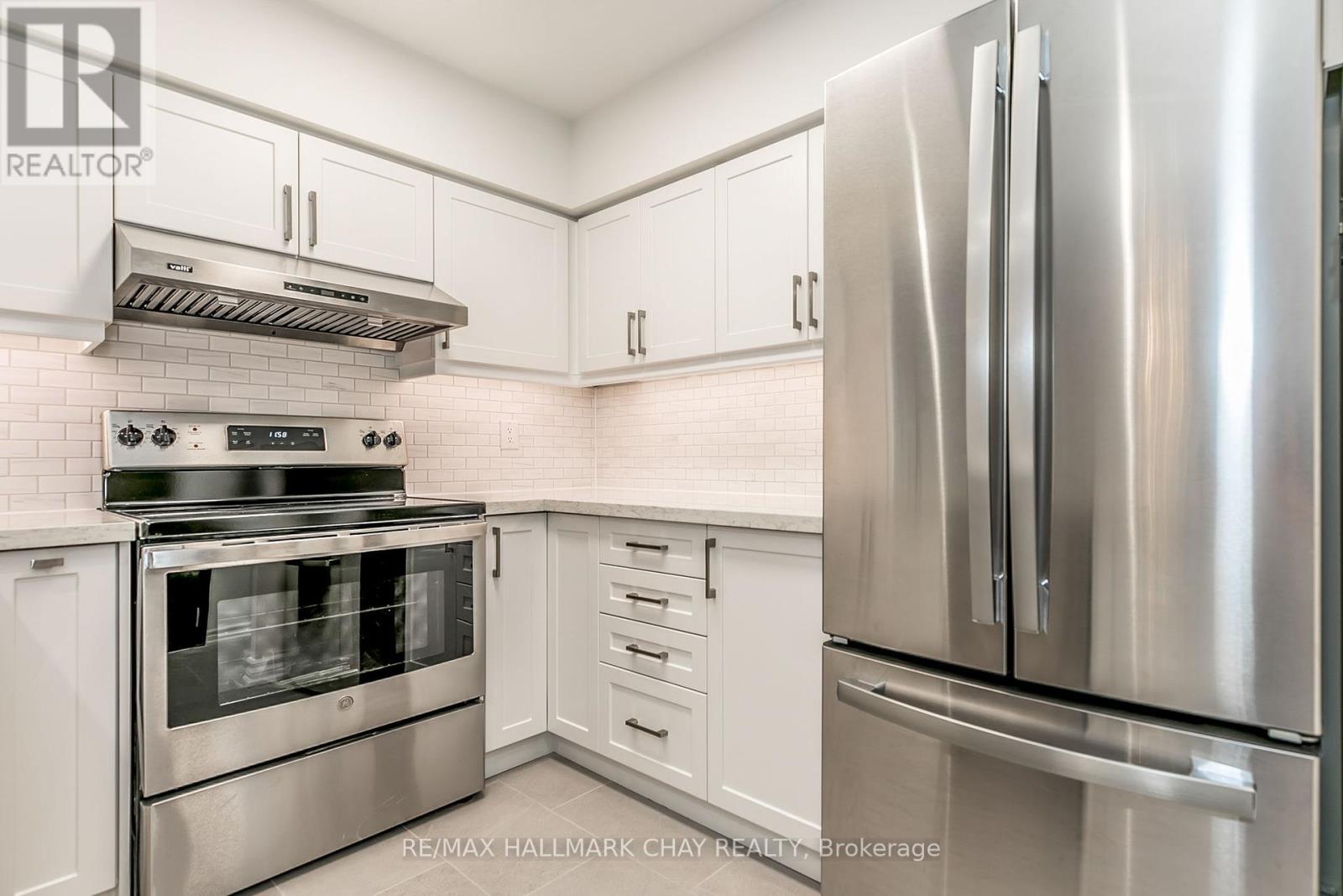 1101 - 30 Greenfield Avenue, Toronto (Willowdale East), Ontario  M2N 6N3 - Photo 5 - C12195681