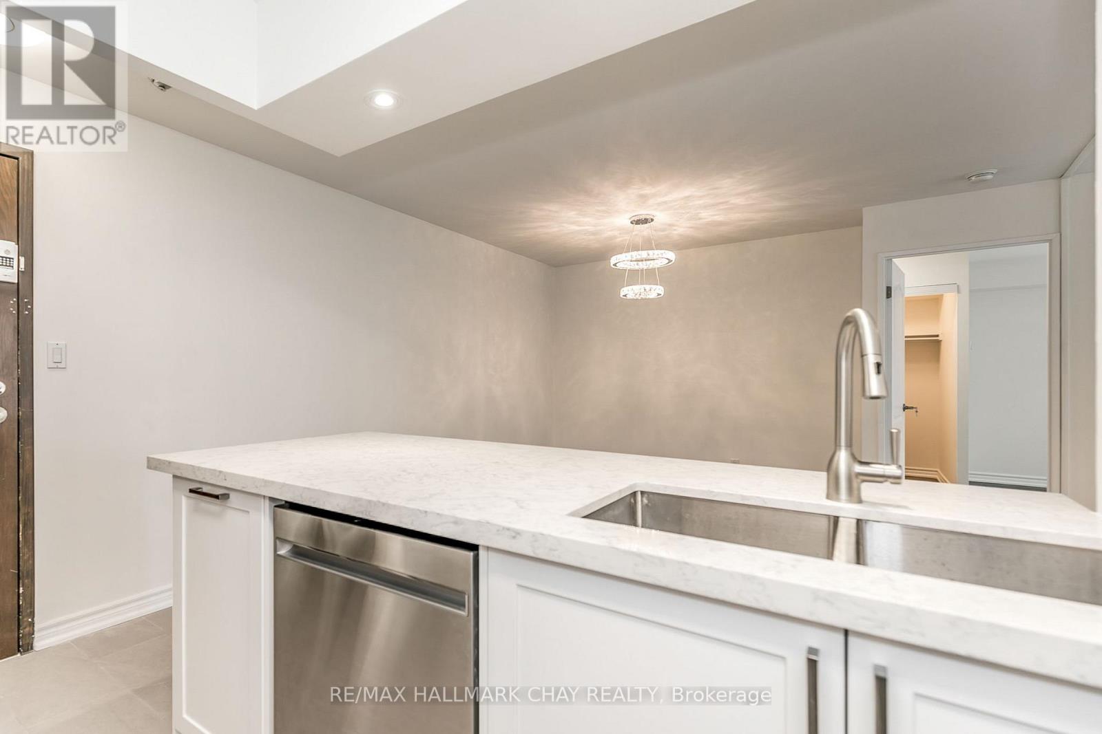 1101 - 30 Greenfield Avenue, Toronto (Willowdale East), Ontario  M2N 6N3 - Photo 6 - C12195681
