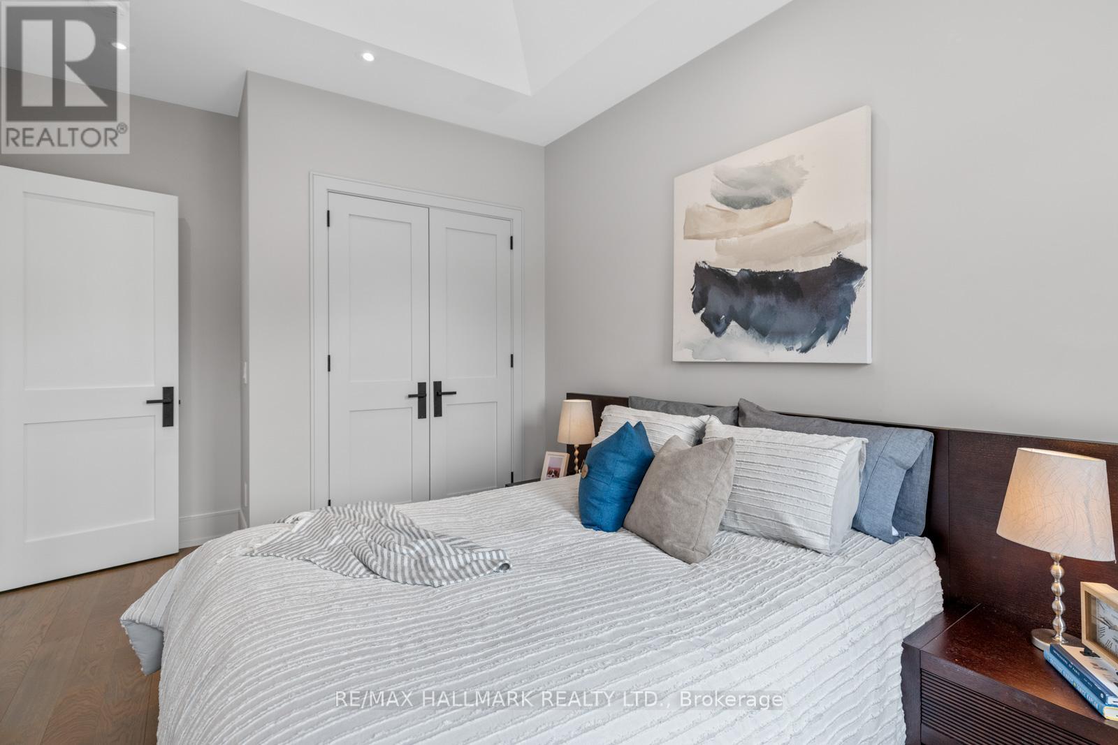 62 St Germain Avenue, Toronto, Ontario  M5M 1V8 - Photo 34 - C12195693