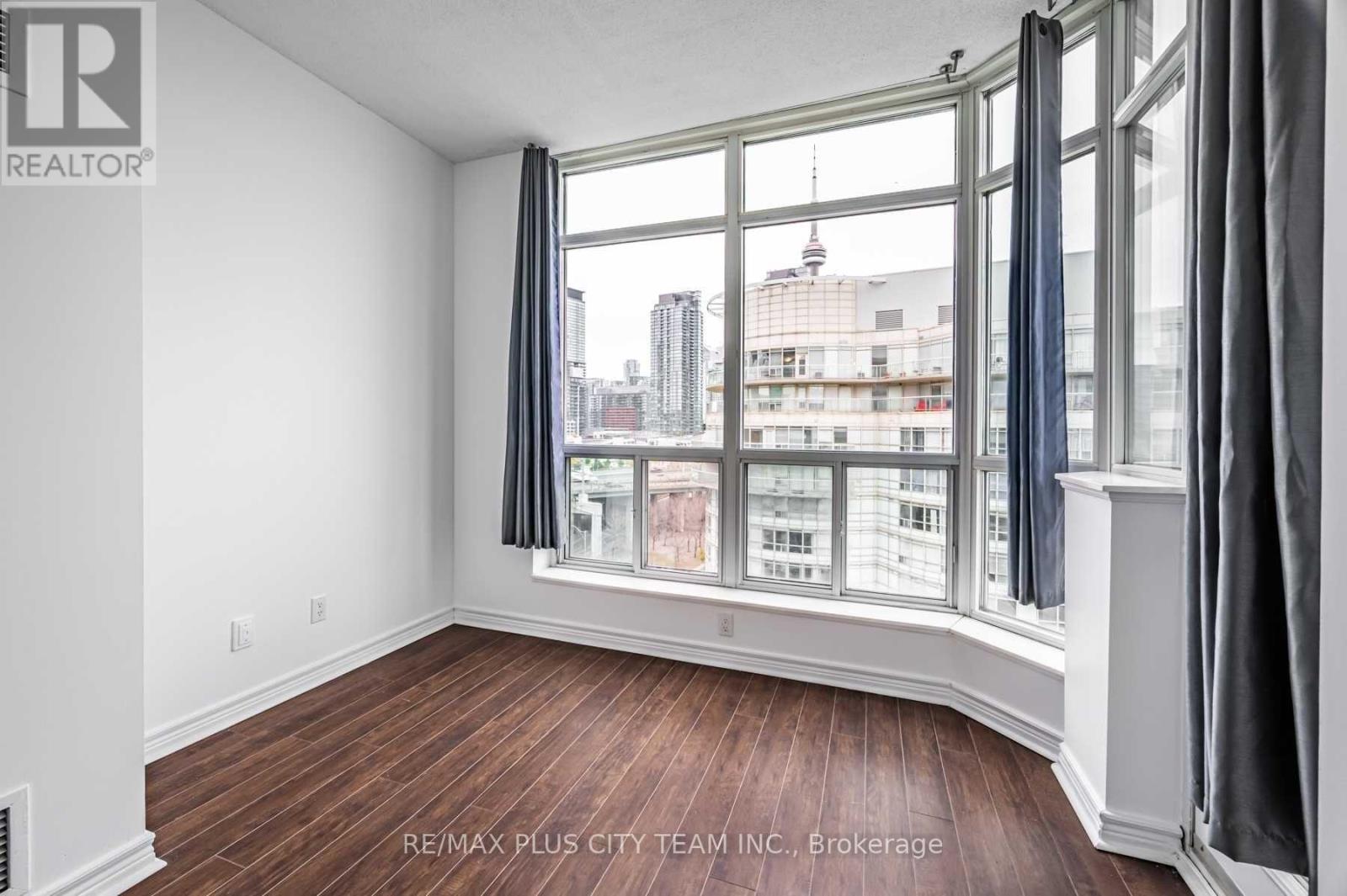 Sph07 - 600 Queens Quay W, Toronto, Ontario  M5V 3M3 - Photo 12 - C12195720