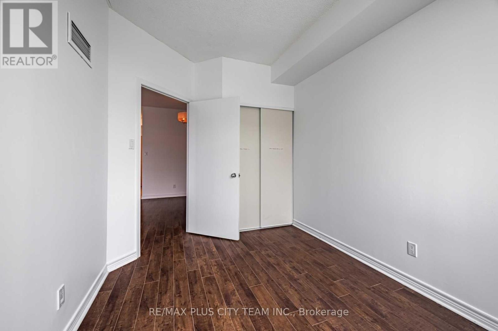 Sph07 - 600 Queens Quay W, Toronto, Ontario  M5V 3M3 - Photo 15 - C12195720