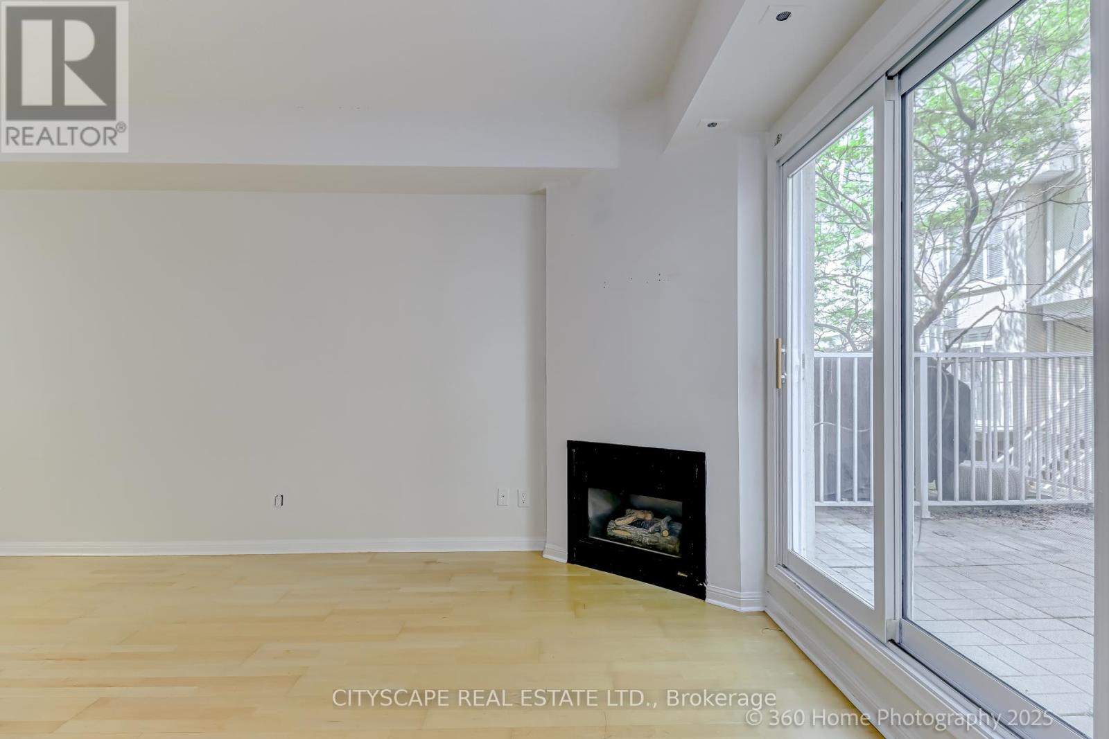 559 - 36 Stadium Road, Toronto, Ontario  M5V 3P4 - Photo 6 - C12195729