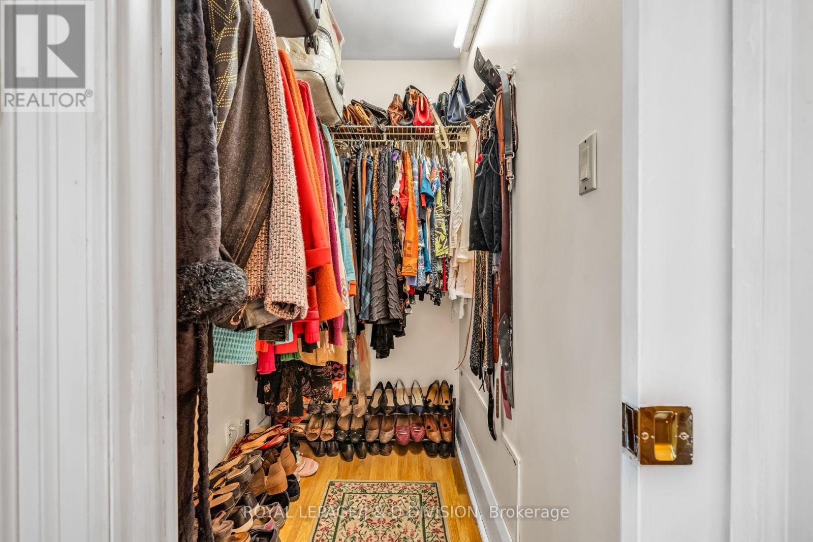 77 College View Avenue, Toronto, Ontario  M5P 3M8 - Photo 21 - C12195736