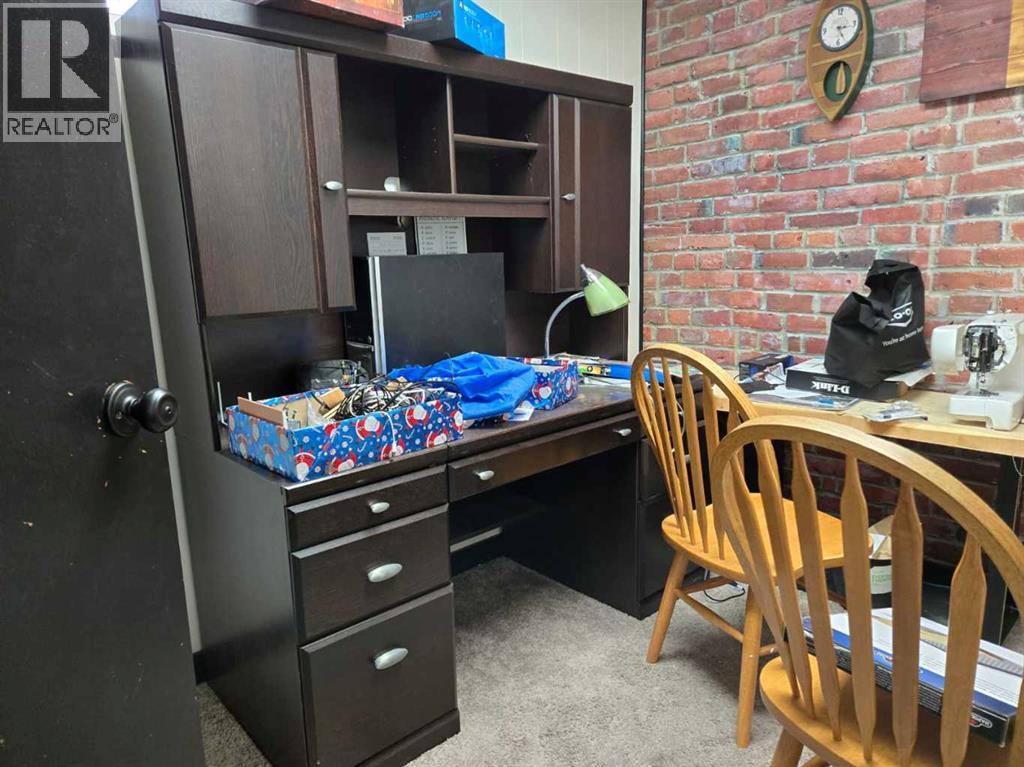 5006 51 Street, Myrnam, Alberta  T0B 3K0 - Photo 19 - A2226944