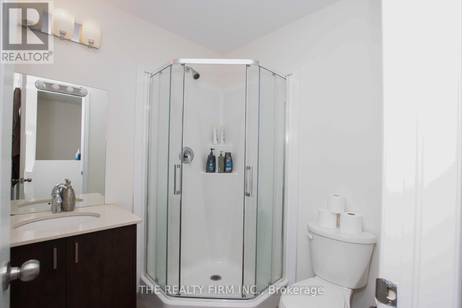 1320 Michael Circle, London East, Ontario  N5V 0B8 - Photo 20 - X12195809