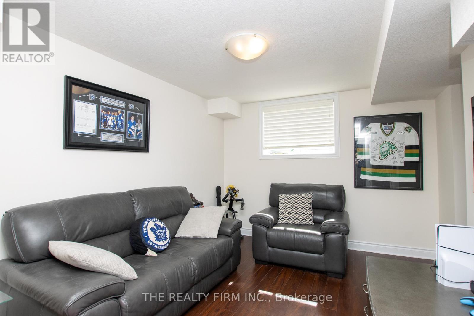 1320 Michael Circle, London East, Ontario  N5V 0B8 - Photo 21 - X12195809