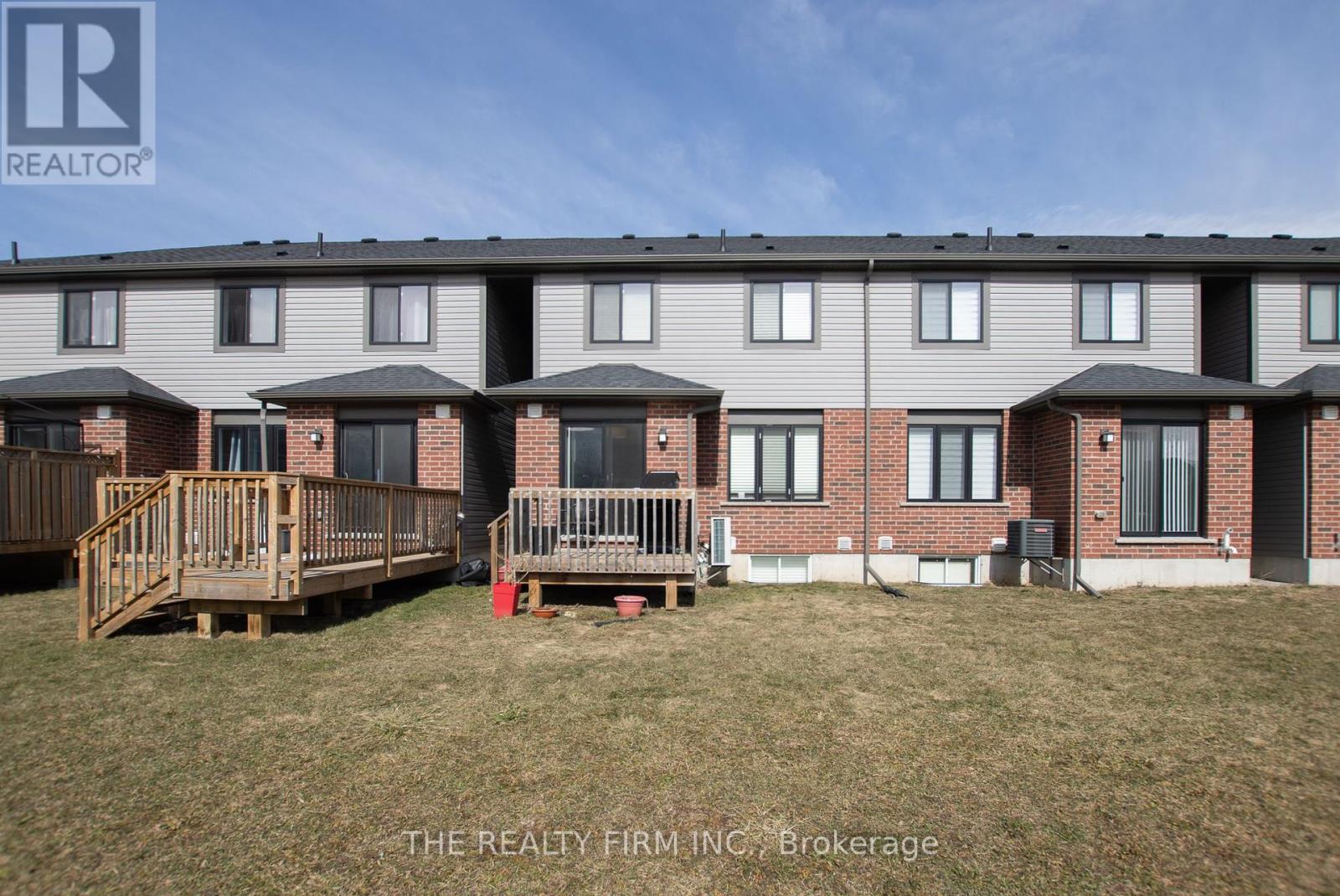 1320 Michael Circle, London East, Ontario  N5V 0B8 - Photo 26 - X12195809