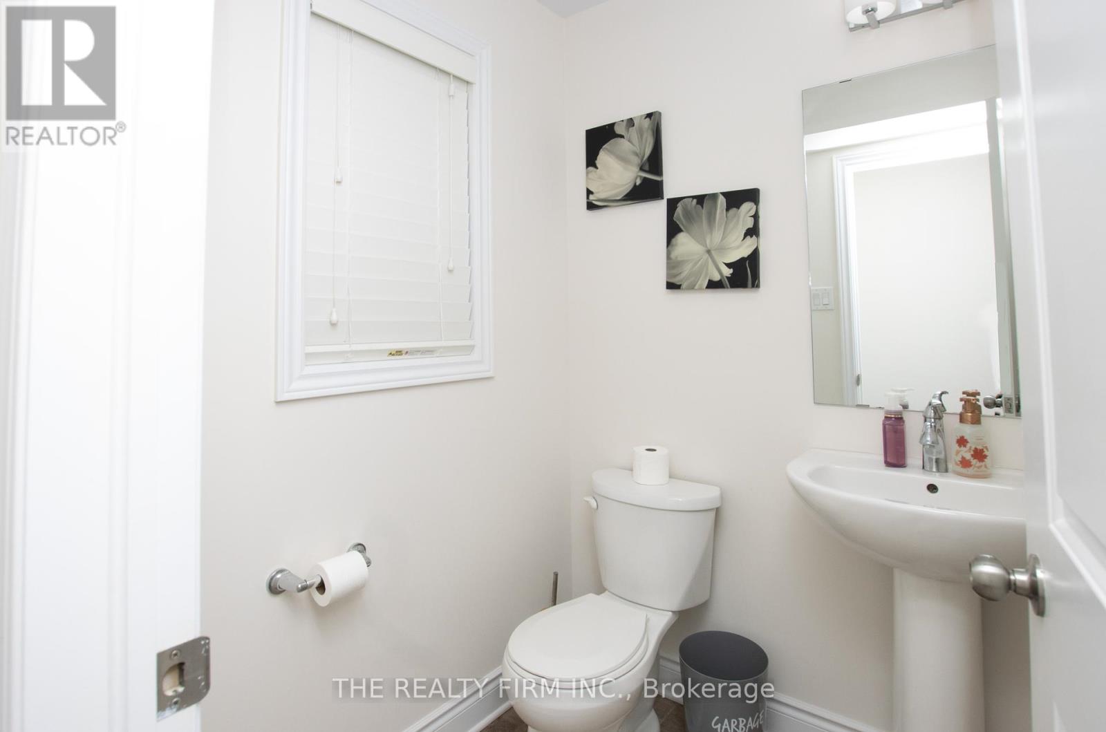 1320 Michael Circle, London East, Ontario  N5V 0B8 - Photo 7 - X12195809