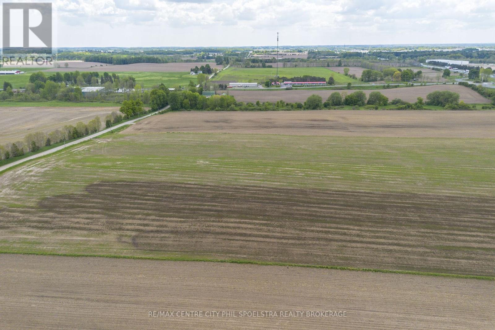334094 Plank Line, Ingersoll, Ontario  N5C 3J8 - Photo 10 - X12195831