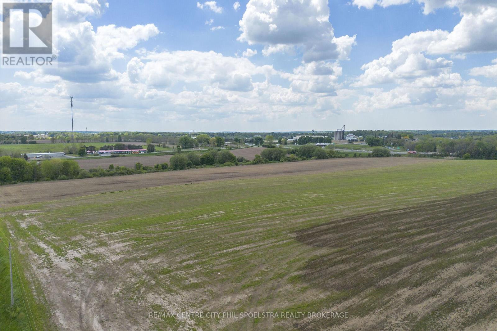 334094 Plank Line, Ingersoll, Ontario  N5C 3J8 - Photo 13 - X12195831