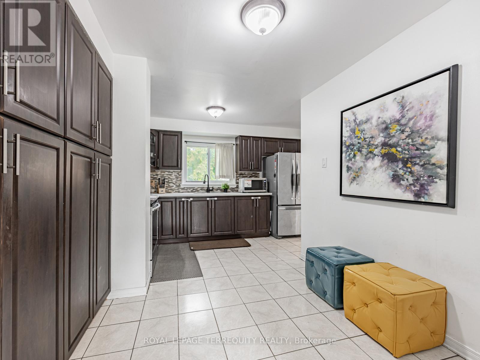 79 John Tabor Trail, Toronto, Ontario  M1B 2P5 - Photo 5 - E12195560