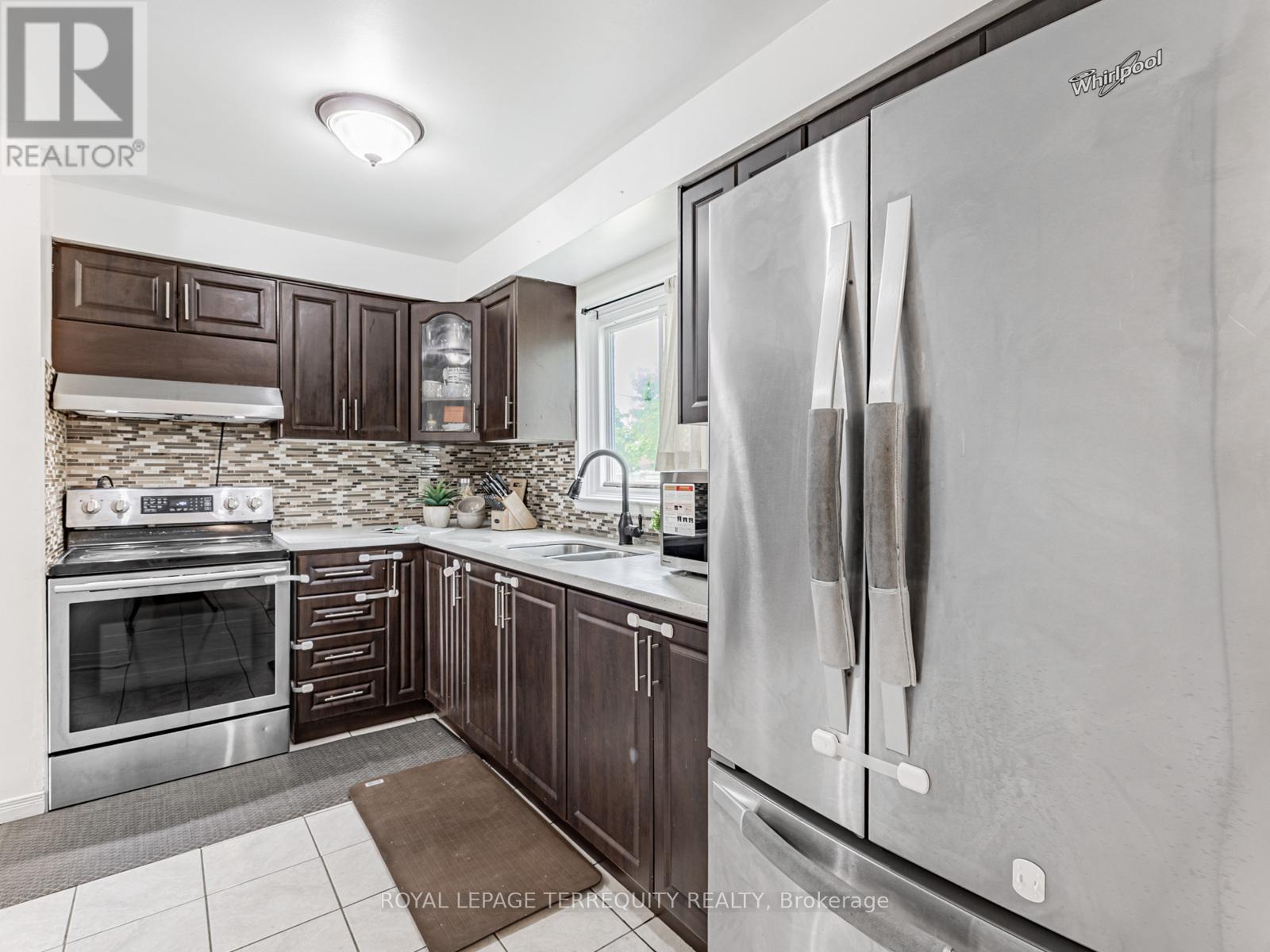79 John Tabor Trail, Toronto, Ontario  M1B 2P5 - Photo 7 - E12195560