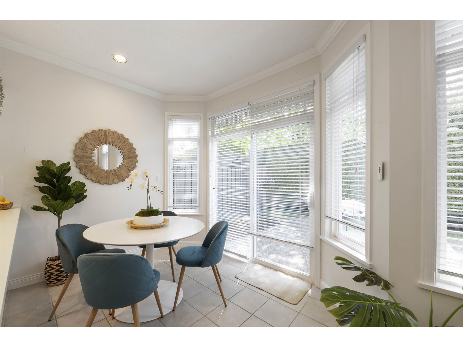 71 14909 32 AVENUE, Surrey real estate listing R2935283 for sale