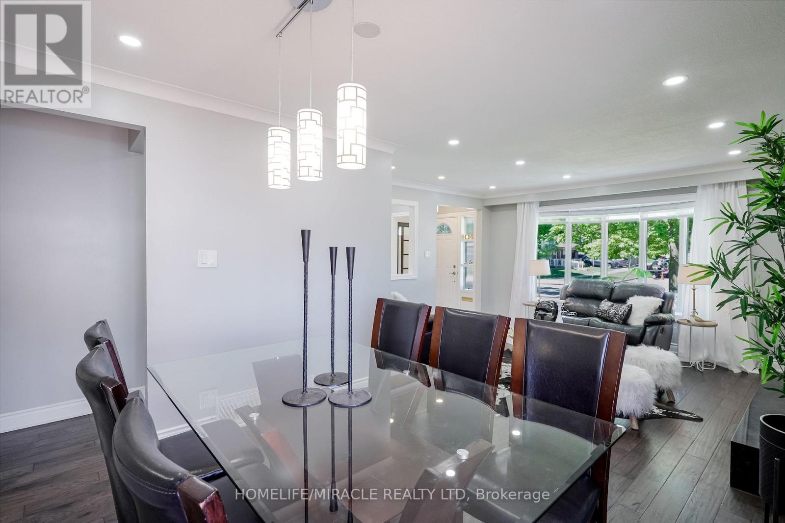 93 Amberjack Boulevard, Toronto, Ontario  M1H 2J6 - Photo 12 - E12177151