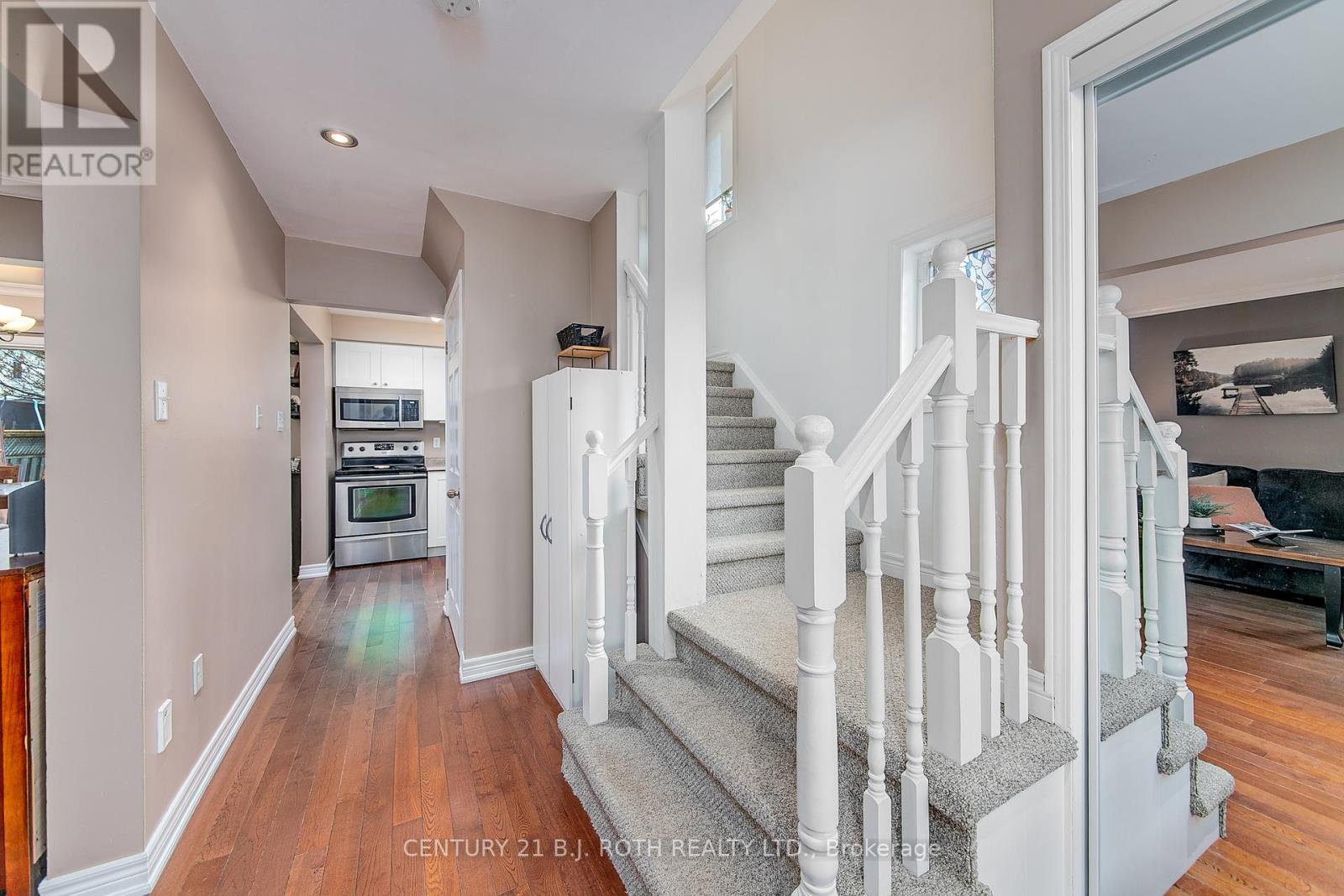107 Laidlaw Drive N, Barrie, Ontario  L4N 7R9 - Photo 16 - S12195588
