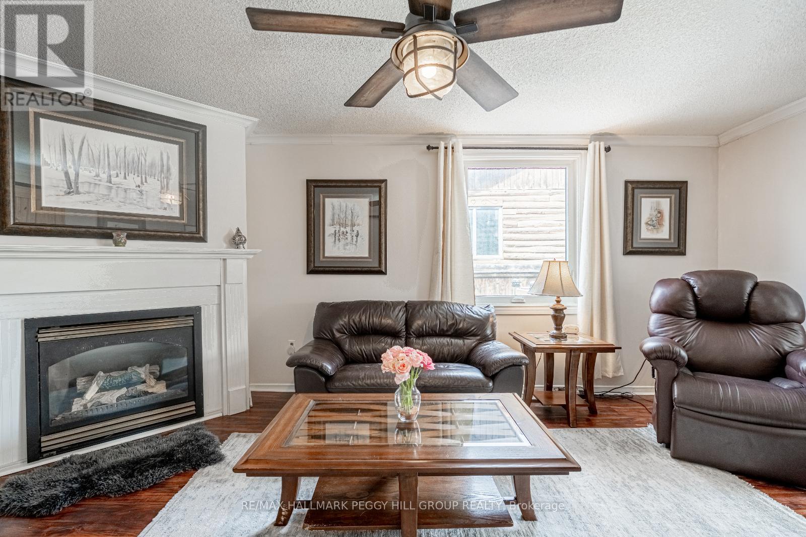 210 Southview Road, Barrie, Ontario  L4N 3X7 - Photo 10 - S12195694
