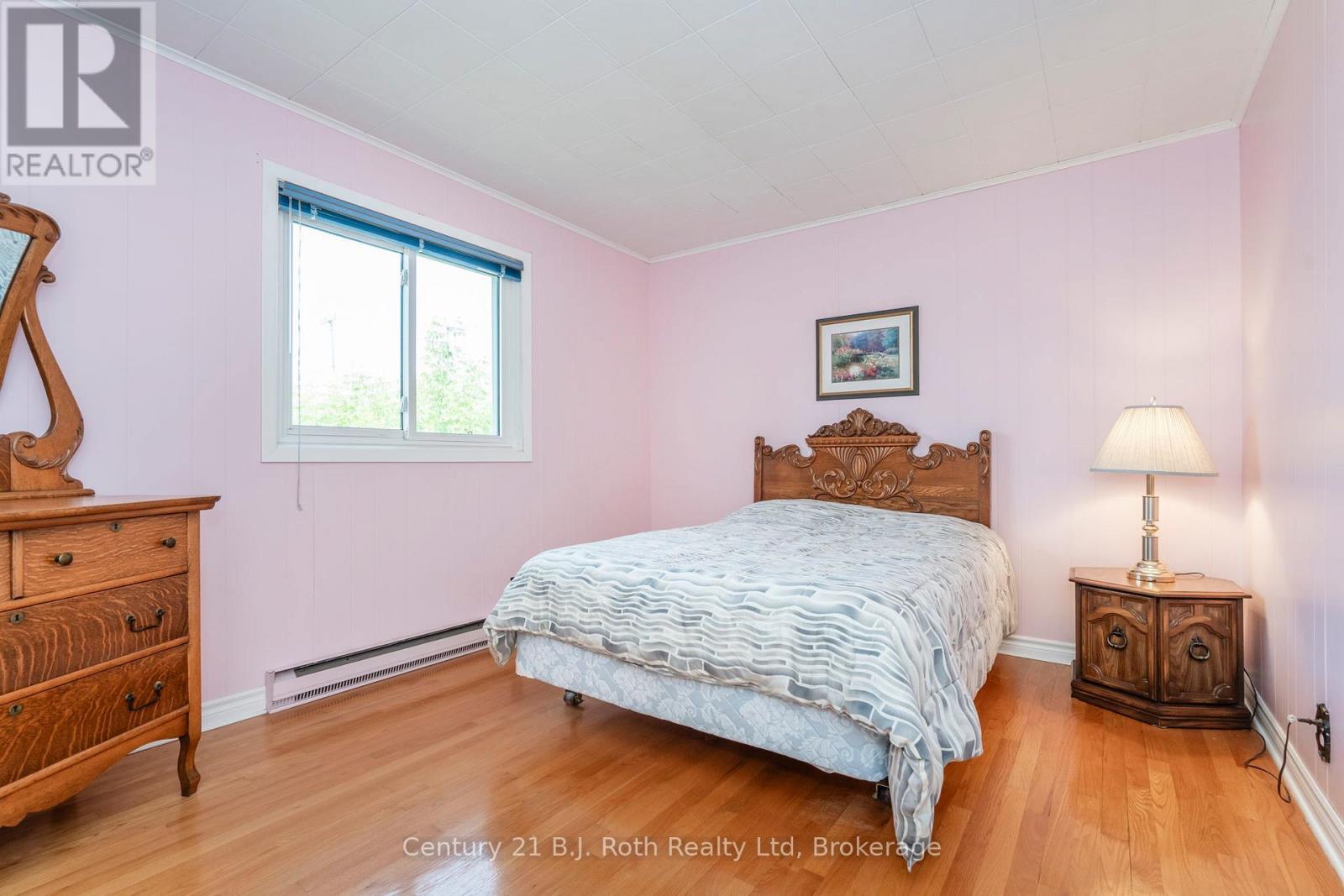 56 Fox Street, Penetanguishene, Ontario  L9M 1B5 - Photo 22 - S12195764