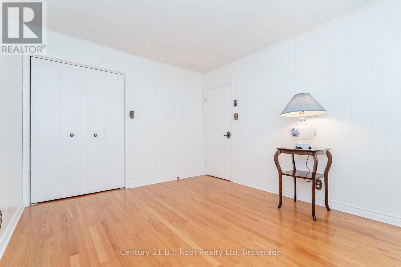 56 Fox Street, Penetanguishene, Ontario  L9M 1B5 - Photo 24 - S12195764