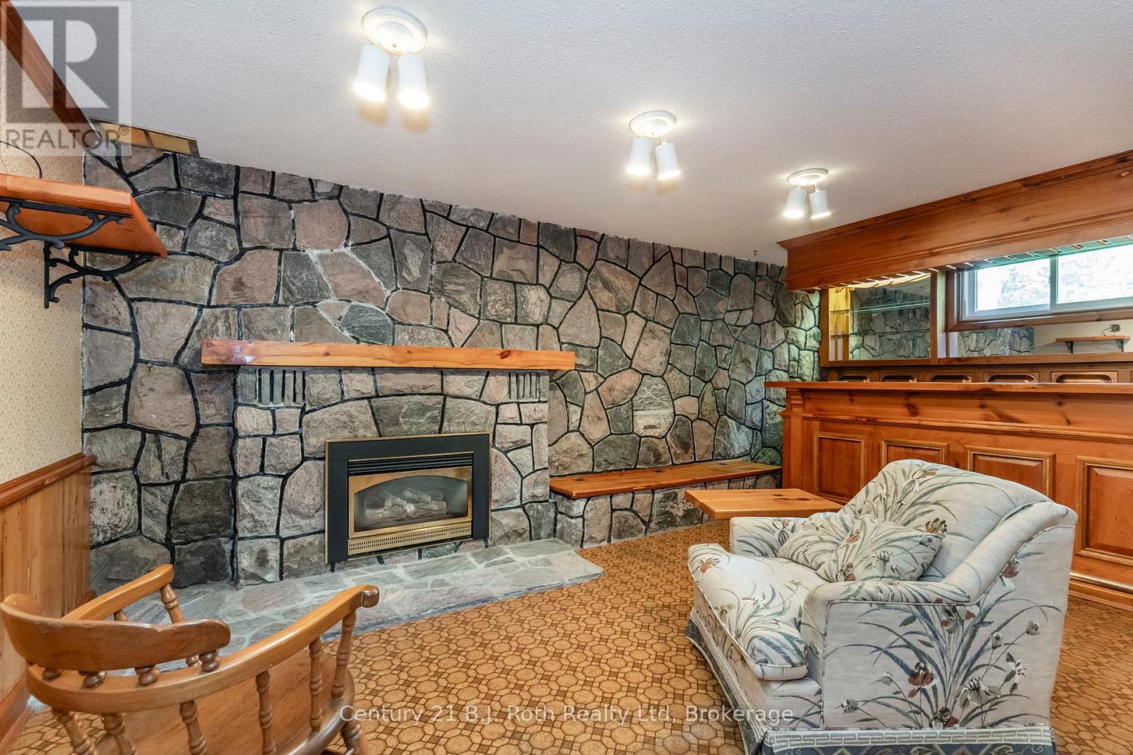56 Fox Street, Penetanguishene, Ontario  L9M 1B5 - Photo 27 - S12195764
