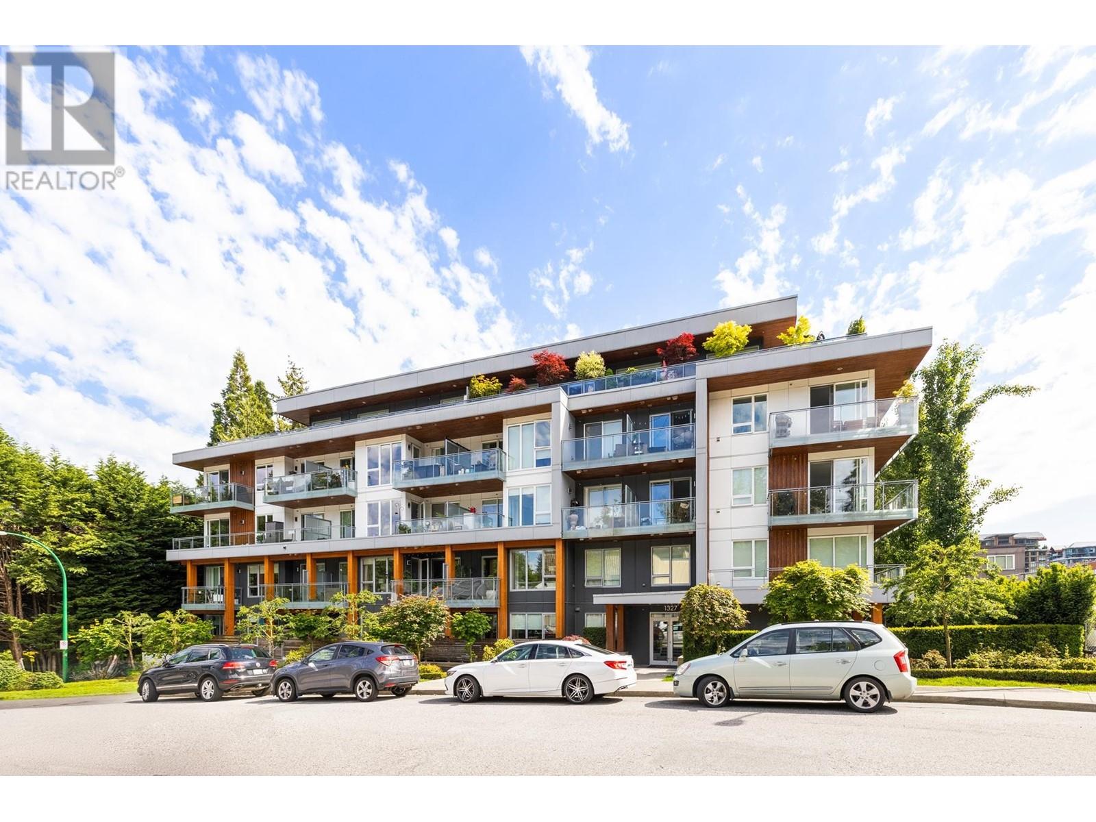 307 1327 DRAYCOTT ROAD, North Vancouver, British Columbia