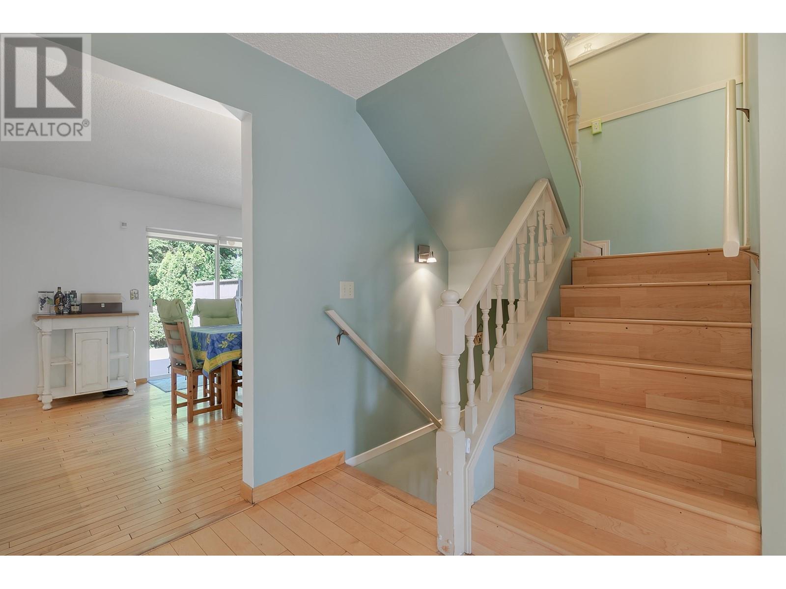 8849 Larkfield Drive, Burnaby, British Columbia  V5A 4K9 - Photo 24 - R3011225