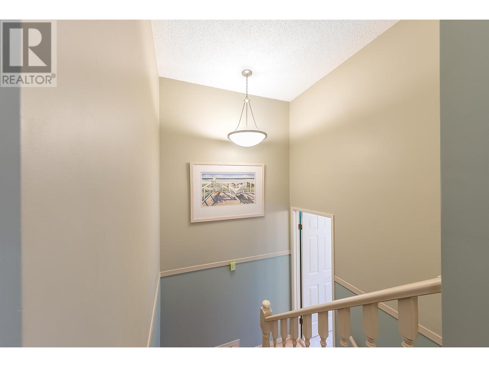 8849 Larkfield Drive, Burnaby, British Columbia  V5A 4K9 - Photo 25 - R3011225