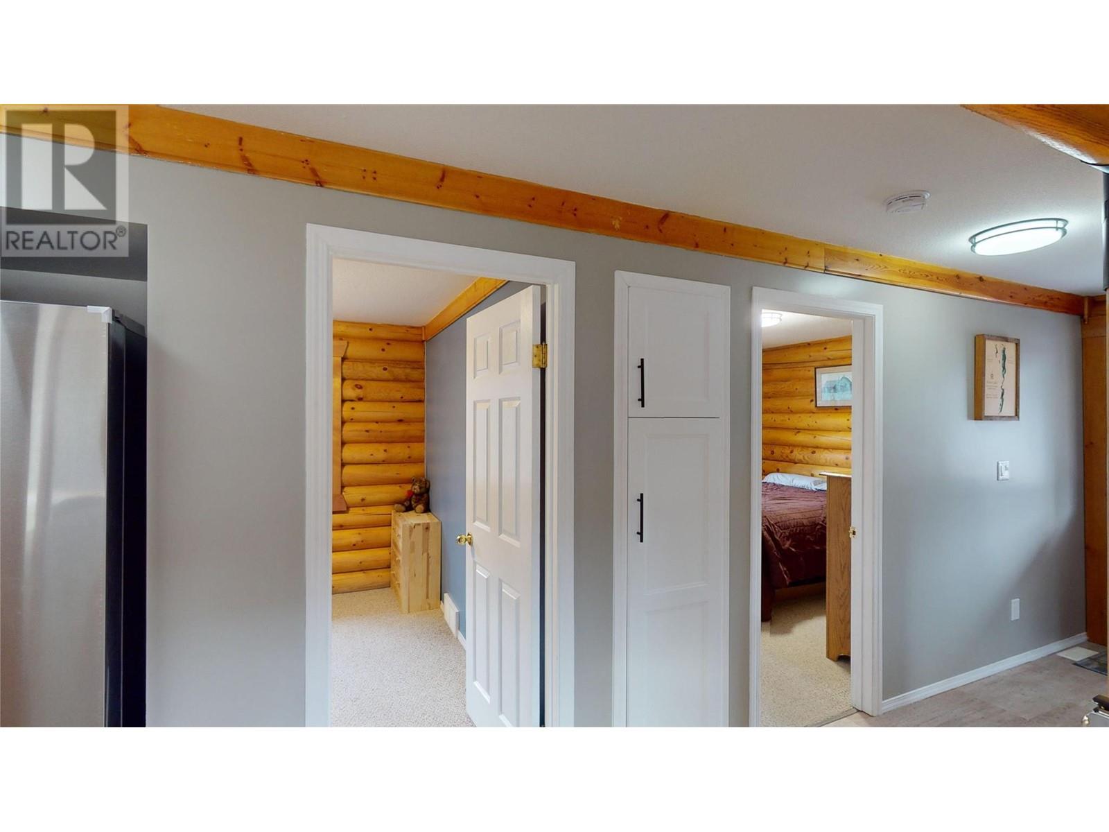 9725 Braunagel Road, Moyie, British Columbia  V0B 2A0 - Photo 34 - 10346091