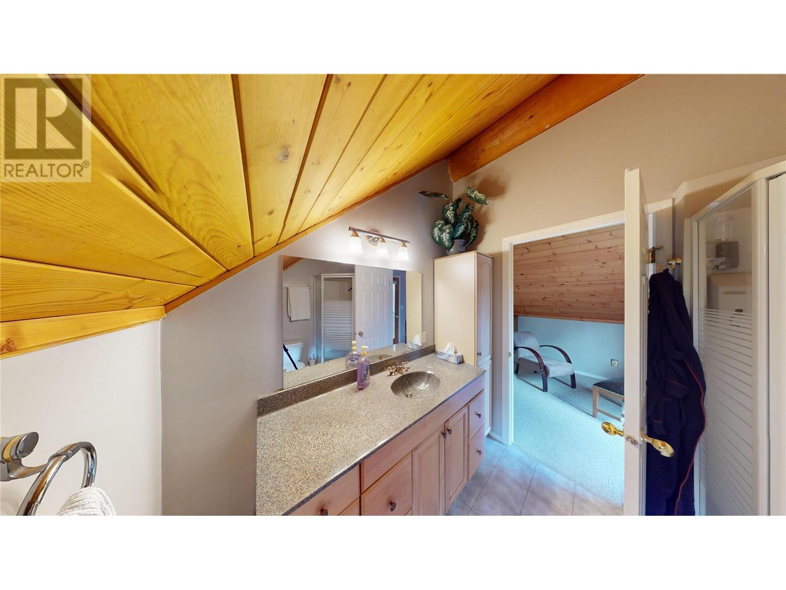 9725 Braunagel Road, Moyie, British Columbia  V0B 2A0 - Photo 50 - 10346091