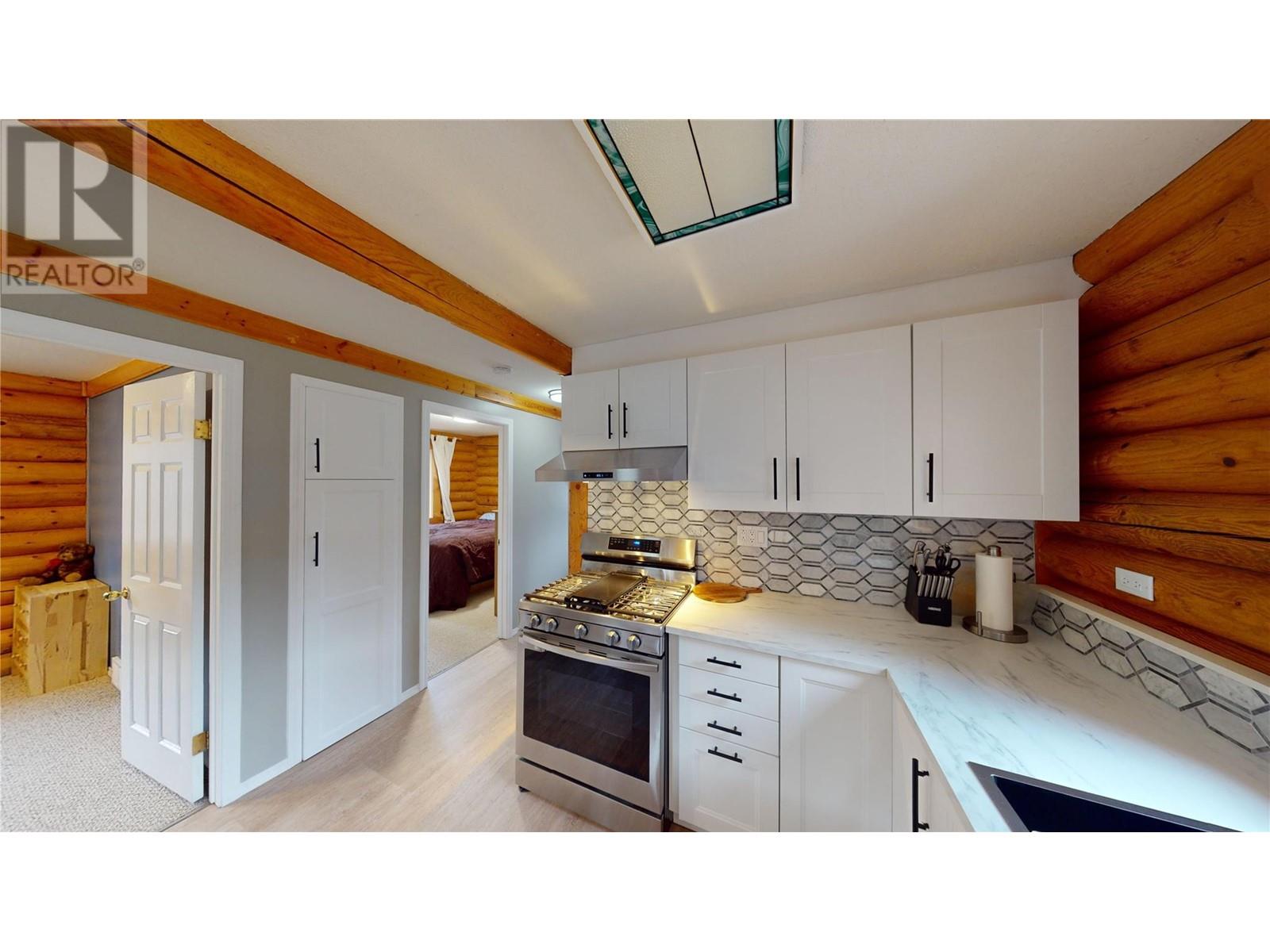 9725 Braunagel Road, Moyie, British Columbia  V0B 2A0 - Photo 31 - 10346091