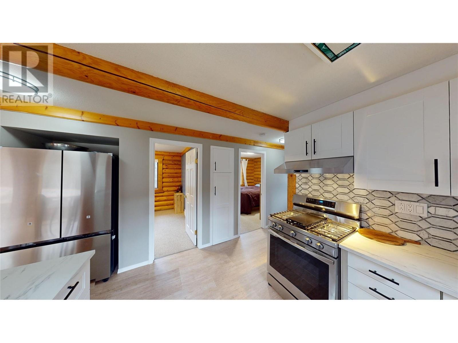 9725 Braunagel Road, Moyie, British Columbia  V0B 2A0 - Photo 32 - 10346091