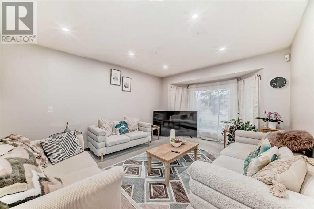 2926 Parkdale Boulevard Nw, Calgary, Alberta  T2N 3S9 - Photo 8 - A2224090