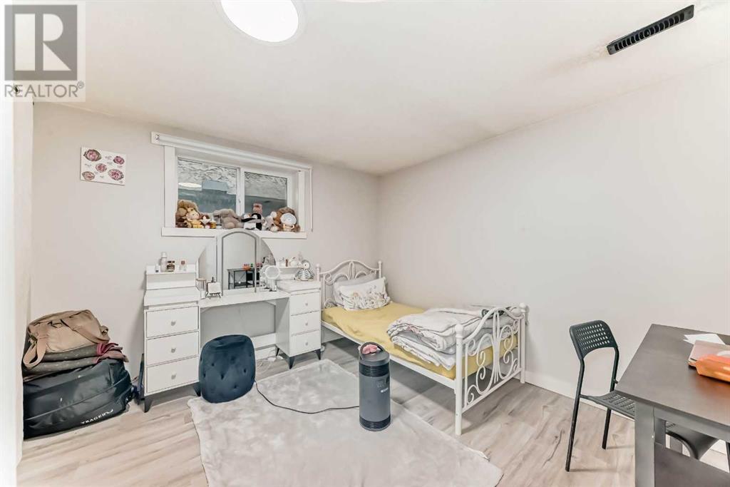 2926 Parkdale Boulevard Nw, Calgary, Alberta  T2N 3S9 - Photo 33 - A2224090