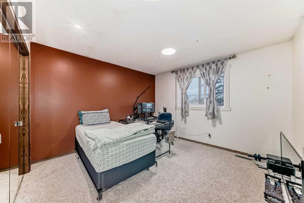 2926 Parkdale Boulevard Nw, Calgary, Alberta  T2N 3S9 - Photo 16 - A2224090