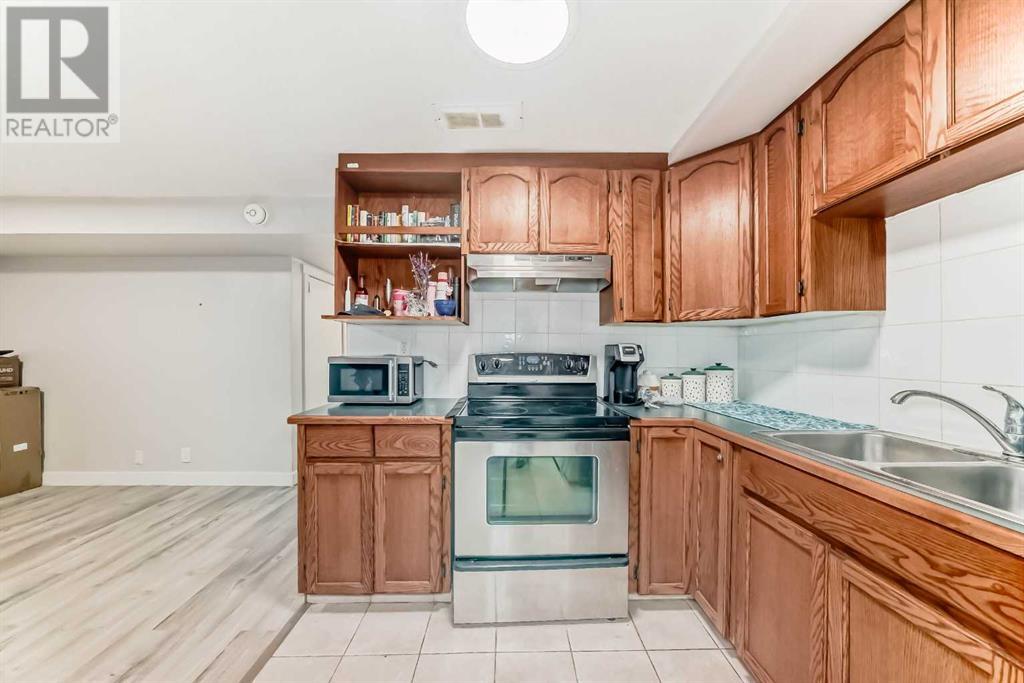 2926 Parkdale Boulevard Nw, Calgary, Alberta  T2N 3S9 - Photo 24 - A2224090