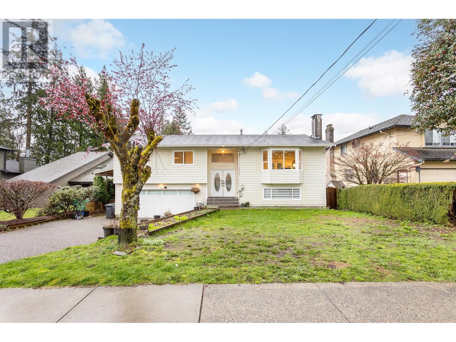 2466 Tolmie Avenue, Coquitlam, British Columbia  V3K 3E7 - Photo 37 - R3011187