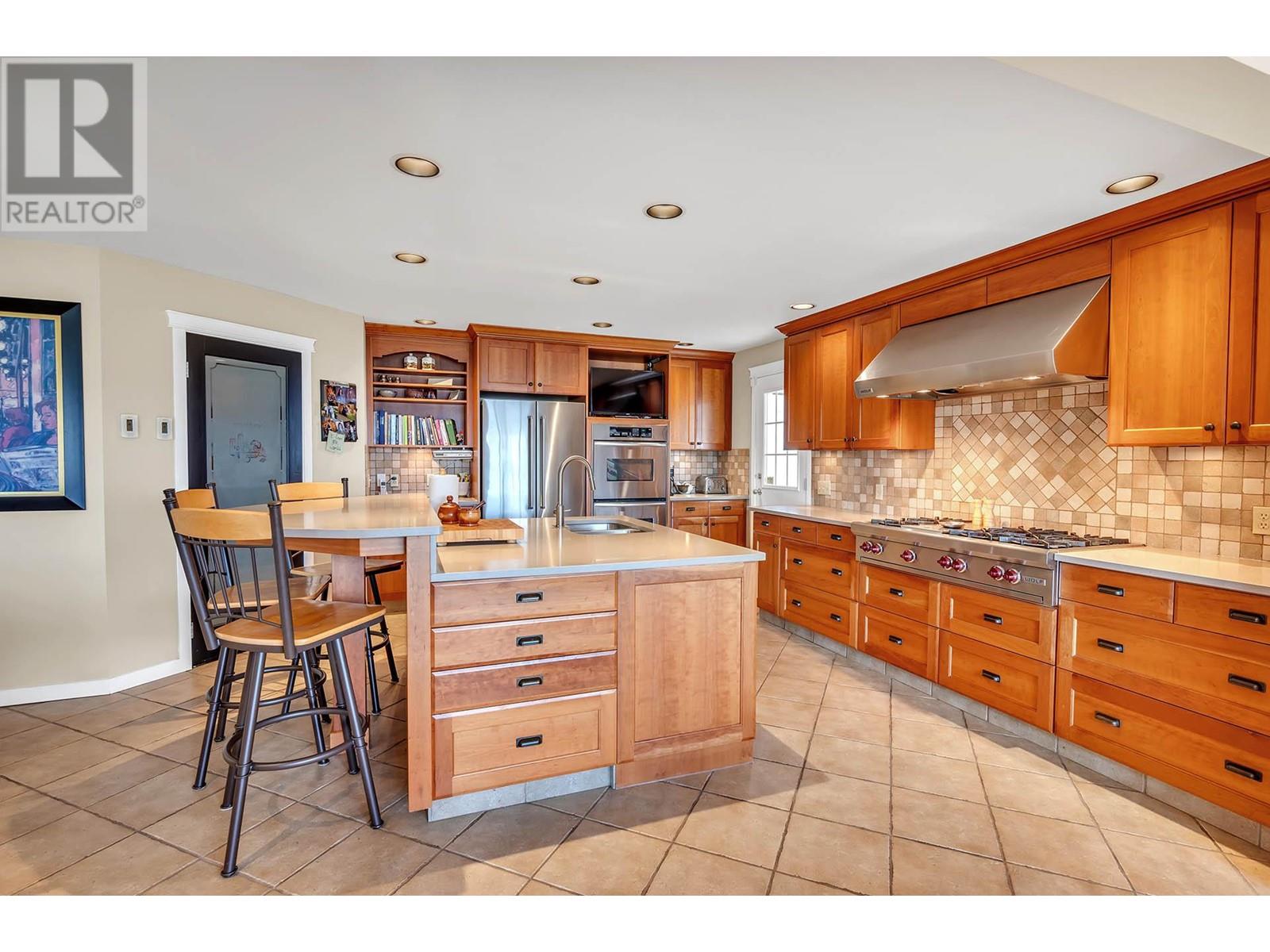 218 Bestwick Drive, Kamloops, British Columbia  V2C 1M9 - Photo 19 - 10350665
