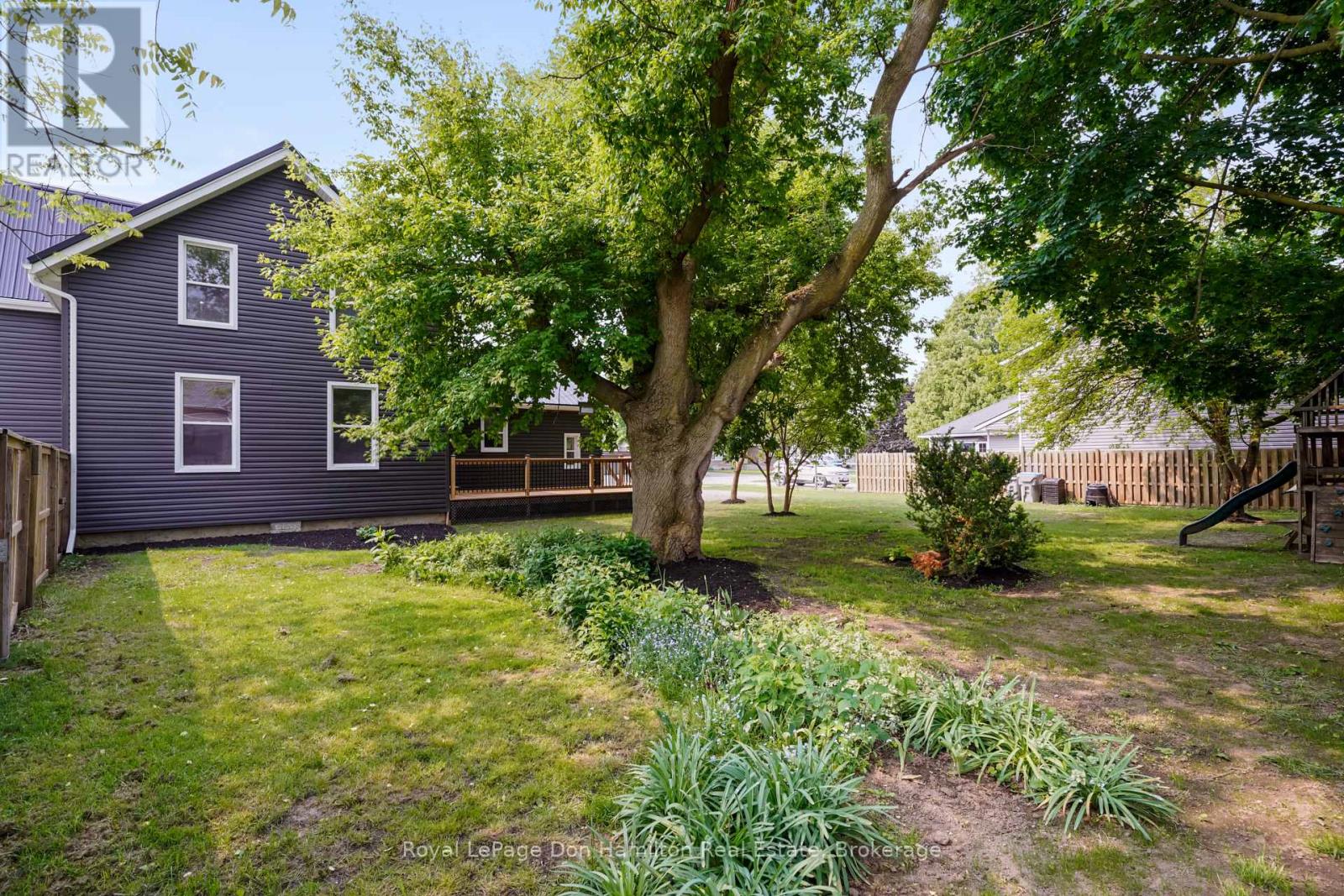 515 William Street, South Huron, Ontario  N0M 1S2 - Photo 8 - X12195752