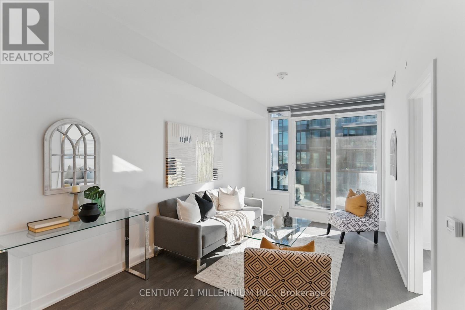 3011 - 1926 Lake Shore Boulevard W, Toronto, Ontario  M6S 0B1 - Photo 19 - W12139403