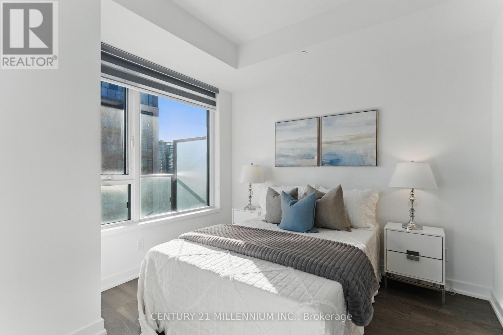 3011 - 1926 Lake Shore Boulevard W, Toronto, Ontario  M6S 0B1 - Photo 6 - W12139403