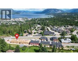 981 12 Street SE Unit# 32, salmon arm, British Columbia