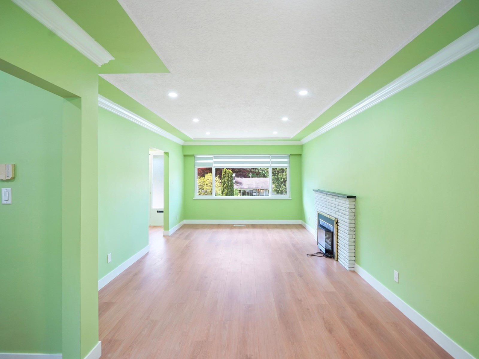 14935 KEW DRIVE, surrey, British Columbia