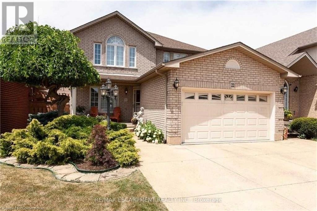 22 Timothy Place, Hamilton, Ontario  L9A 5K3 - Photo 1 - 40733857