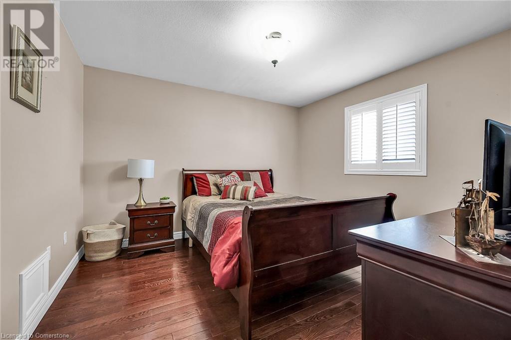 22 Timothy Place, Hamilton, Ontario  L9A 5K3 - Photo 30 - 40733857