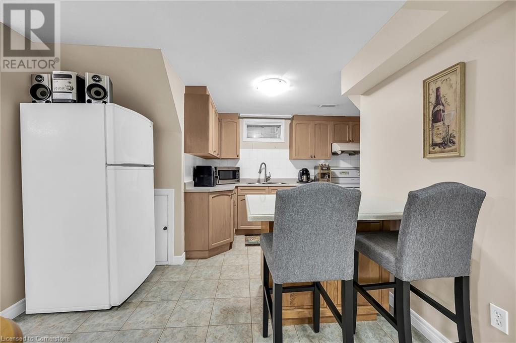 22 Timothy Place, Hamilton, Ontario  L9A 5K3 - Photo 38 - 40733857